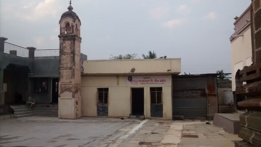 Shri 1008 Parshvnath Digambar Jain Mandir Atishaya Kshetra, Sawargaon (Koti), District - Osmanabad (Maharashtra) image 1