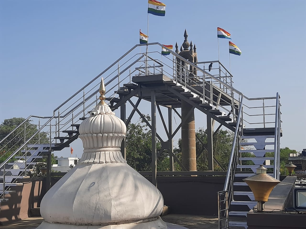 Shri 1008 Parshvnath Digambar Jain Mandir Atishaya Kshetra, Sawargaon (Koti), District - Osmanabad (Maharashtra) image 11
