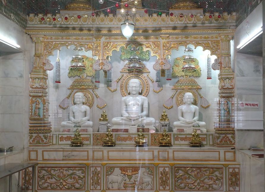 Bhagwan Shri Shantinath Kund Kund Digamber Jain Parmagam Mandir, Deolali, District - Nashik (Maharashtra) image 9