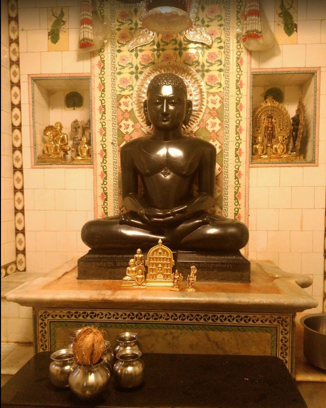Bhagwan Shri 1008 Neminath Digamber Jain  Mandir, Shahupuri, Kolhapur (Mahrashtra) image 4