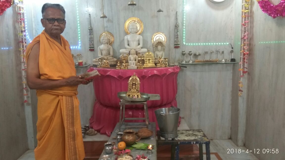 Shri 1008 Adinath Digamber Jain Mandir, Tembhurni, District-Solapur (Mahrashtra) image 4