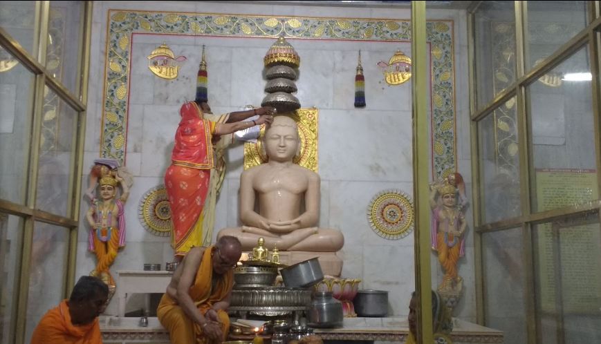Shri Khandelwal Digambar Jain Panchayat Parshvnath Mandir, Raja Bazar, Aurangabad (Maharashtra) image 4