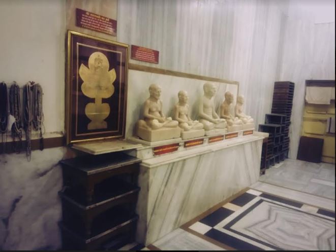 Shri Khandelwal Digambar Jain Panchayat Parshvnath Mandir, Raja Bazar, Aurangabad (Maharashtra) image 11