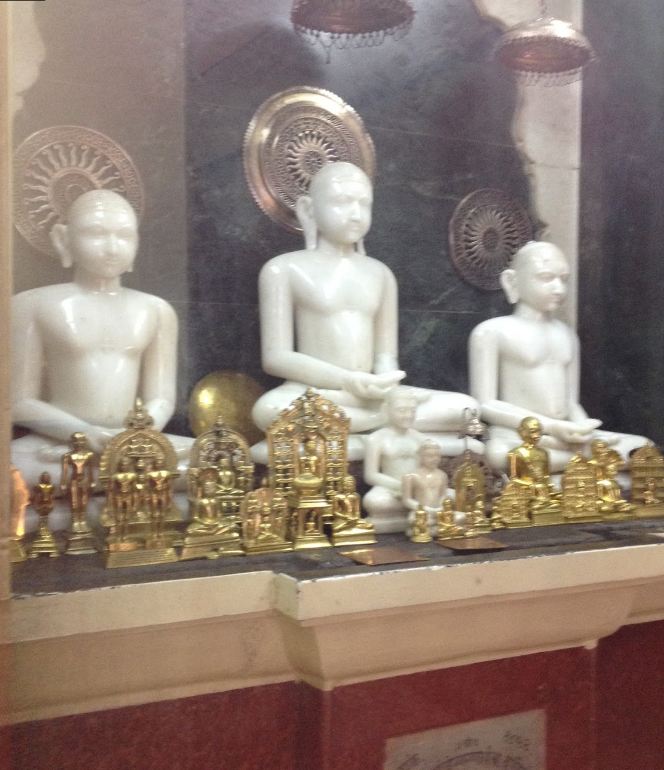 Shri Shantinath Digamber Khandelwal Jain Mandir, Raviwar Peth, Pune (Maharashtra) image 2