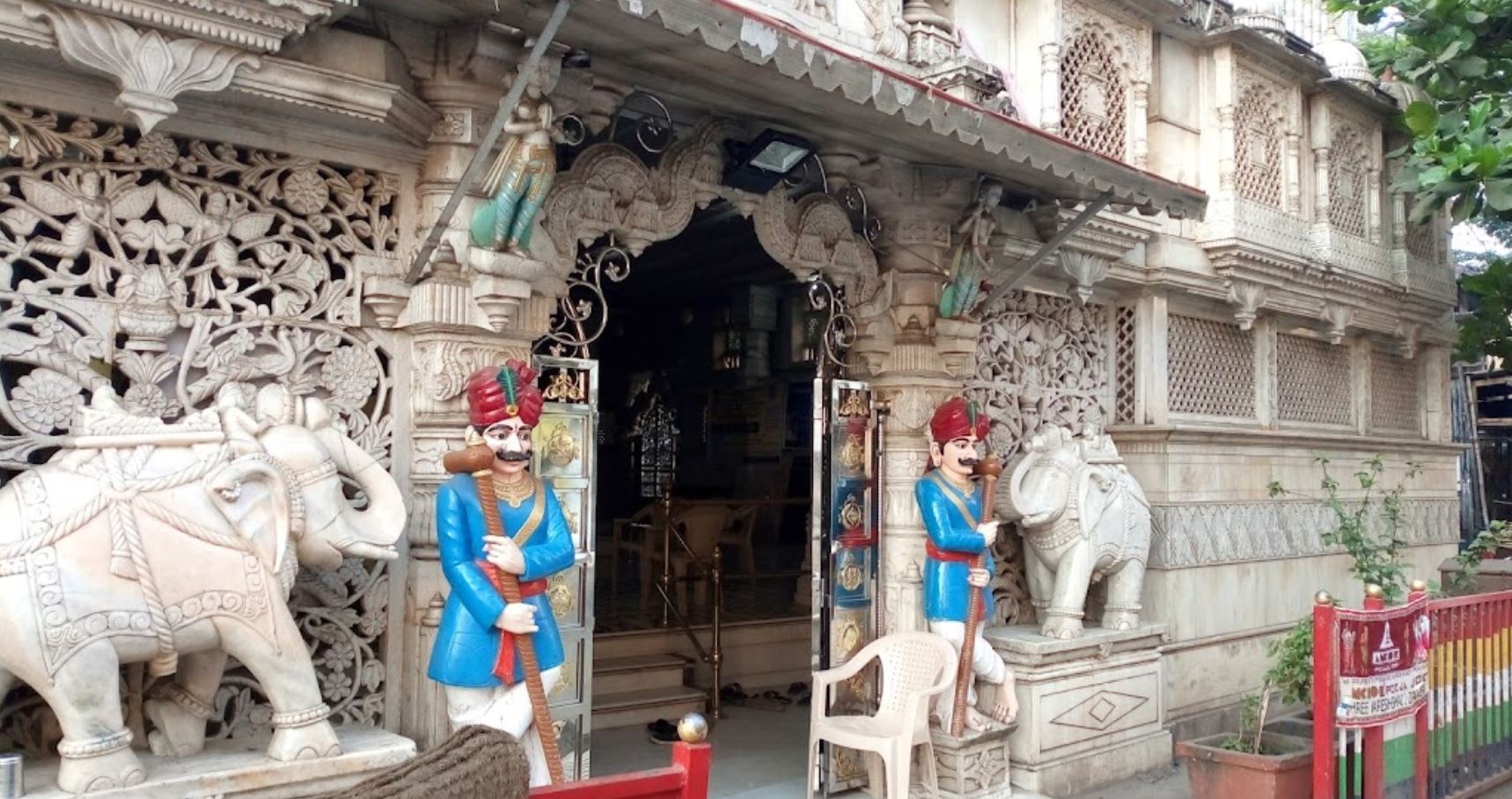 Shri Chintamani Parshvnath Jain Mandir, Aarey Road, Jawahar Nagar, Goregaon West, District-Mumbai Suburban (Maharashtra) image 6