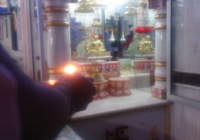 Shri 1008 Chandraprabh Digamber Jain Chaitalaya, Film City Road, Goregaon (East), Mumbai (Maharashtra) image 2
