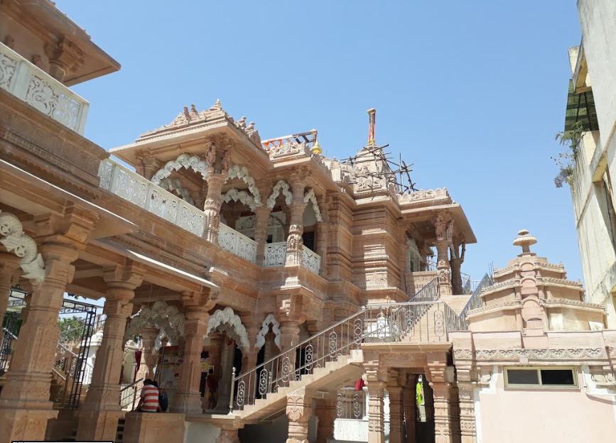 Shri Adinath-Vasupujya Swami Jinalaya,  Shri Shatruanjyavatar Tirth, Nalegaon, Ahmednagar (Maharashtra) image 2