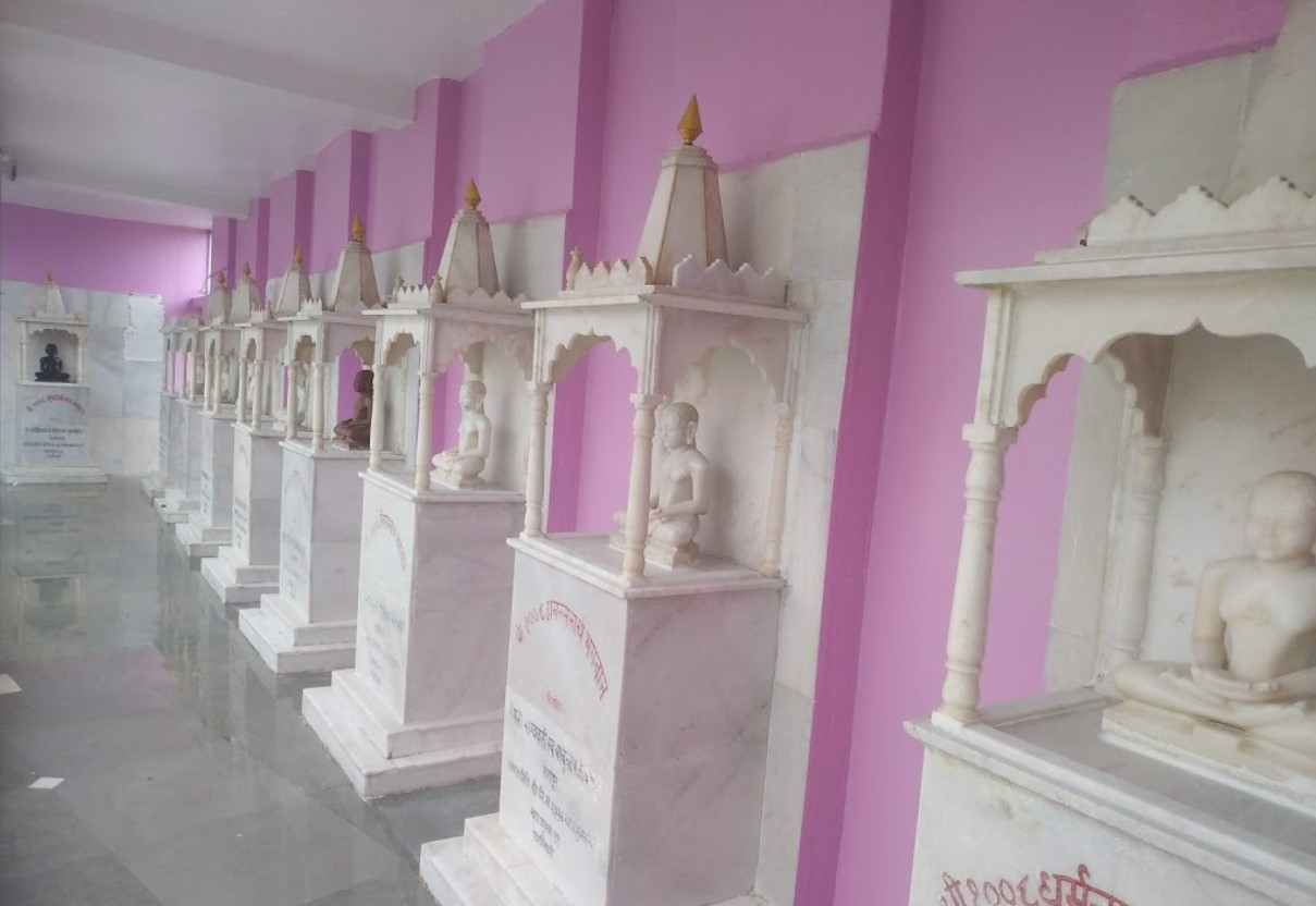 Shri Parshvnath Digamber Jain Mandir, Parseoni, District - Nagpur (Maharashtra) image 5