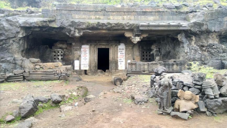 Pracheen Digamber Jain Mandir, Tringalwadi Fort, Igatpuri Taluka, District-Nashik (Maharashtra) image 1