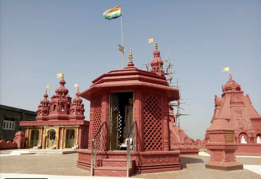 1008 Bhagwan Shri Adinath Swami Digamber Jain Sansthan Atishaya Kshetra, Bhatkuli, District-Amravati (Maharashtra) image 3