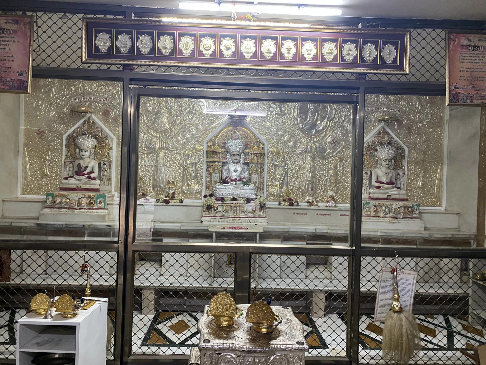 Shri Vimalnath Jinalaya, Navpada, Vile Parle East, District - Mumbai Suburban (Maharashtra) image 3