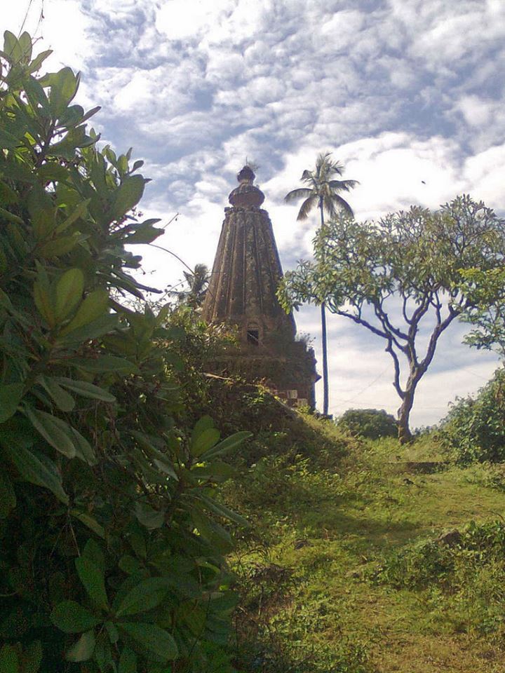 Shri 1008 Bhagwan Parshvnath Digambar Jain Mandir, Tadsar, District-Sangli (Maharashtra) image 6