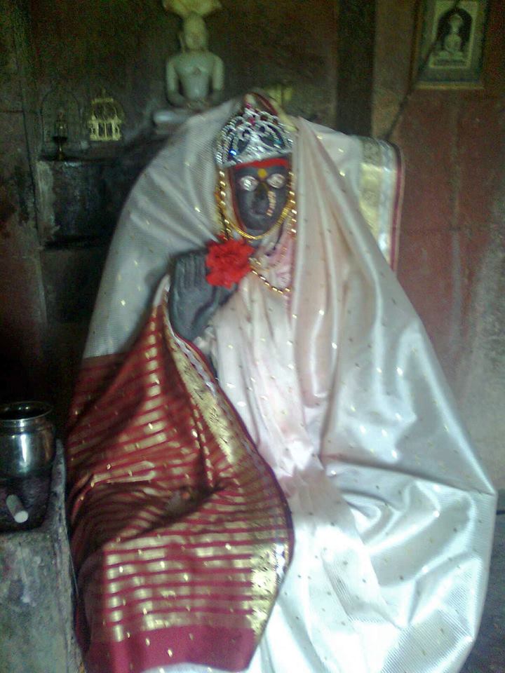 Shri 1008 Bhagwan Parshvnath Digambar Jain Mandir, Tadsar, District-Sangli (Maharashtra) image 7