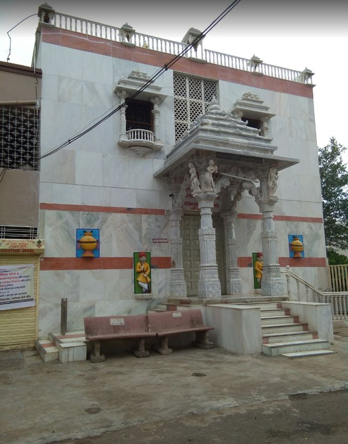 Shri Jinkushalsuri Jain Dadabadi, Camp, Malegaon, District-Nashik (Maharashtra) image 3