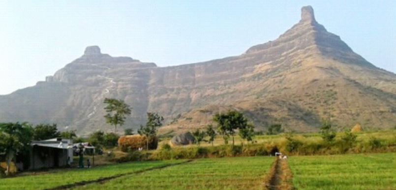 Shri Digamber Jain Siddha Kshetra Mangi Tungi, Taluka-Satana, District-Nashik (Maharashtra) image 1