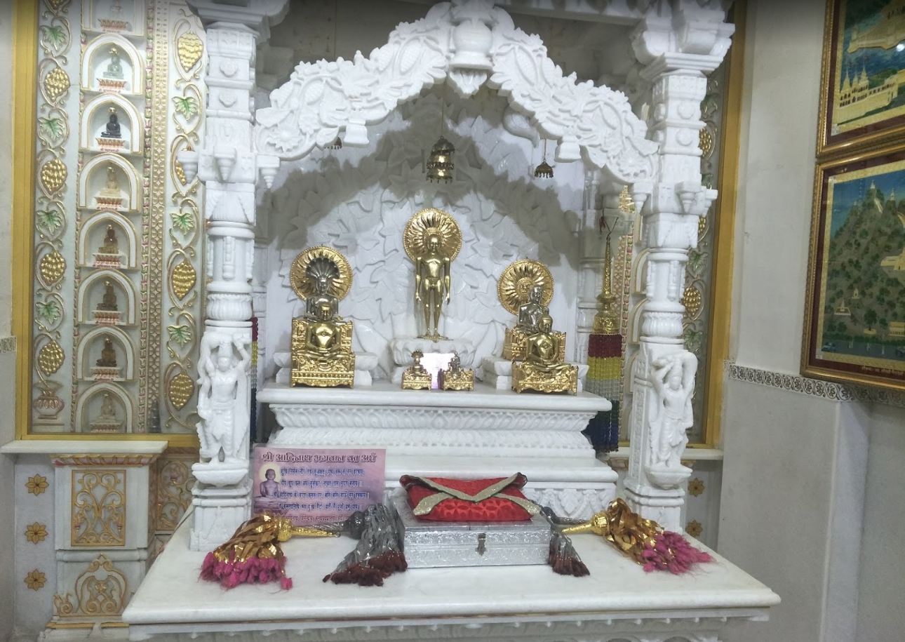Shri 1008 Adinath Digamber Jain Chaitalaya, Kandivali East, Mumbai (Maharashtra) image 3