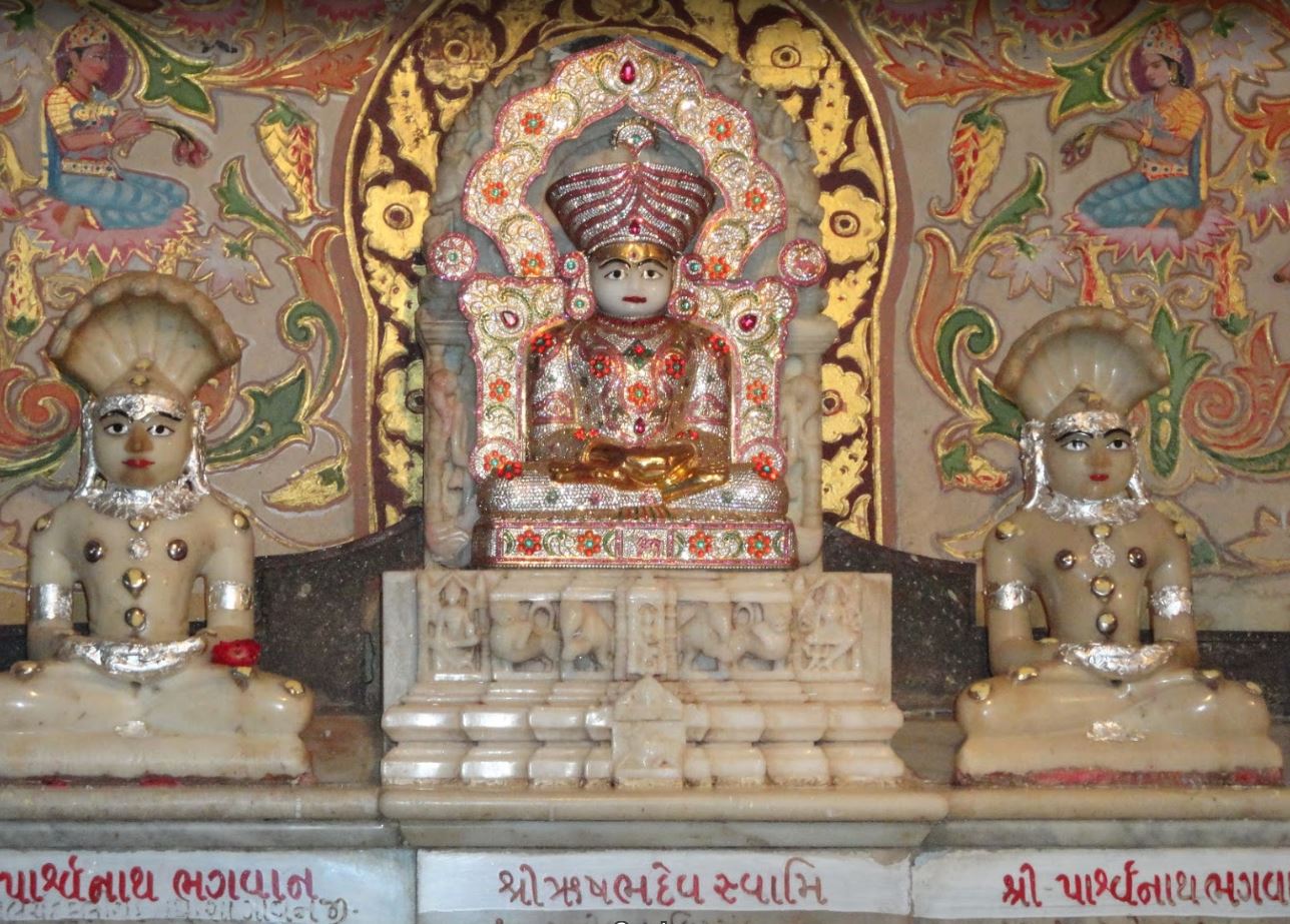 Shri Rishabdev Swami Jain Mandir, Vejalpur, Katopor Bazar, Bharuch (Gujarat) image 2