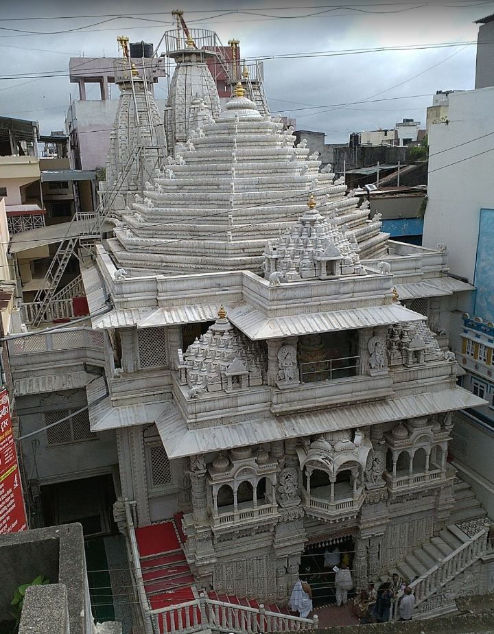 Shri Sambhavnath Jain Shwetamber Mandir, Sambhavnath Chowk, Gujari, Kolhapur (Maharashtra) image 3