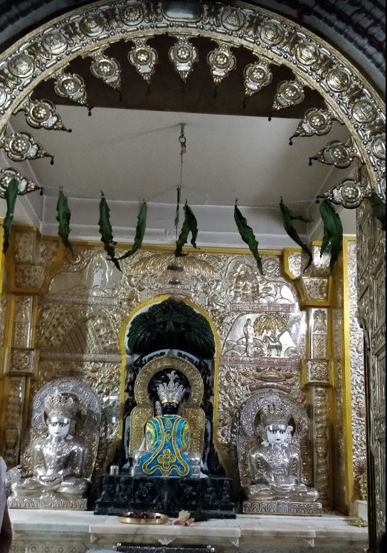 Shri Munisuvrat Swami Jain Mandir, Kothi Road, Shrimalipol, Old Town, Bharuch (Gujarat) image 5