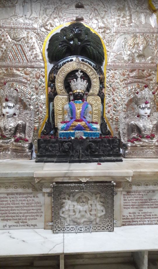 Shri Munisuvrat Swami Jain Mandir, Kothi Road, Shrimalipol, Old Town, Bharuch (Gujarat) image 8