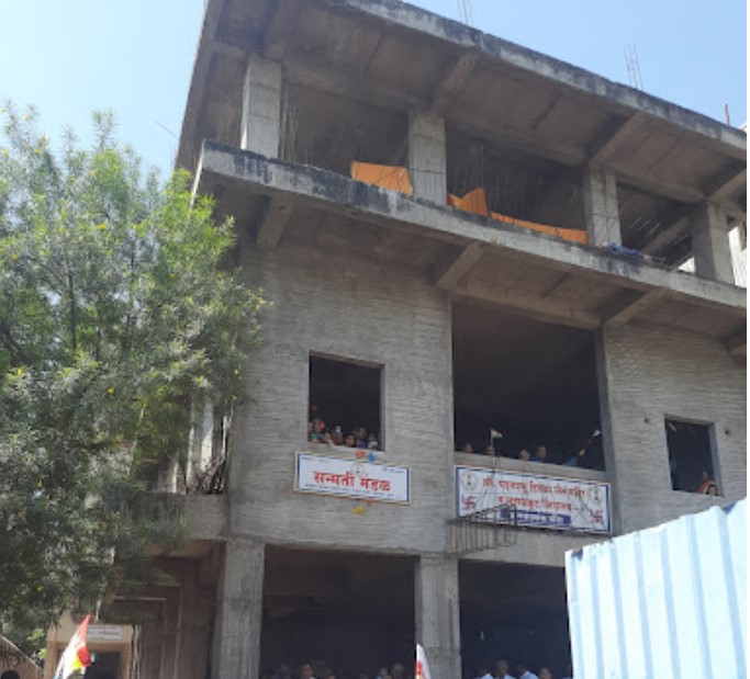 Shri 1008 Padamprabhu Digamber Jain Mandir, near Bankar Garden, Hadapsar Gaon, Hadapsar, Pune (Maharashtra) image 3