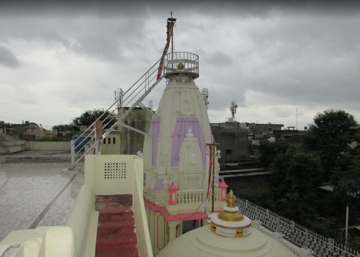 Shri Shantinath Jain Derasar KDO, Parola, District-Jalgaon (Mahrashtra) image 4