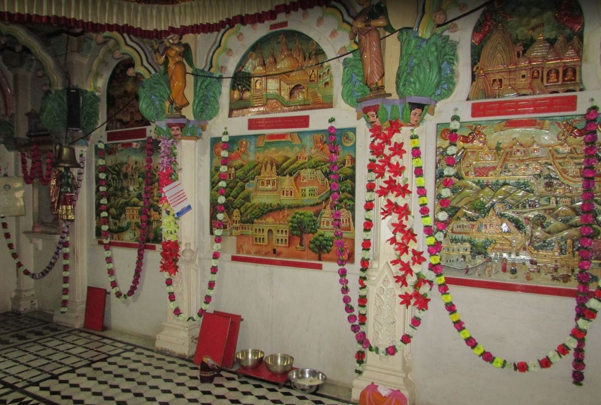 Shri Shantinath Jain Derasar KDO, Parola, District-Jalgaon (Mahrashtra) image 7