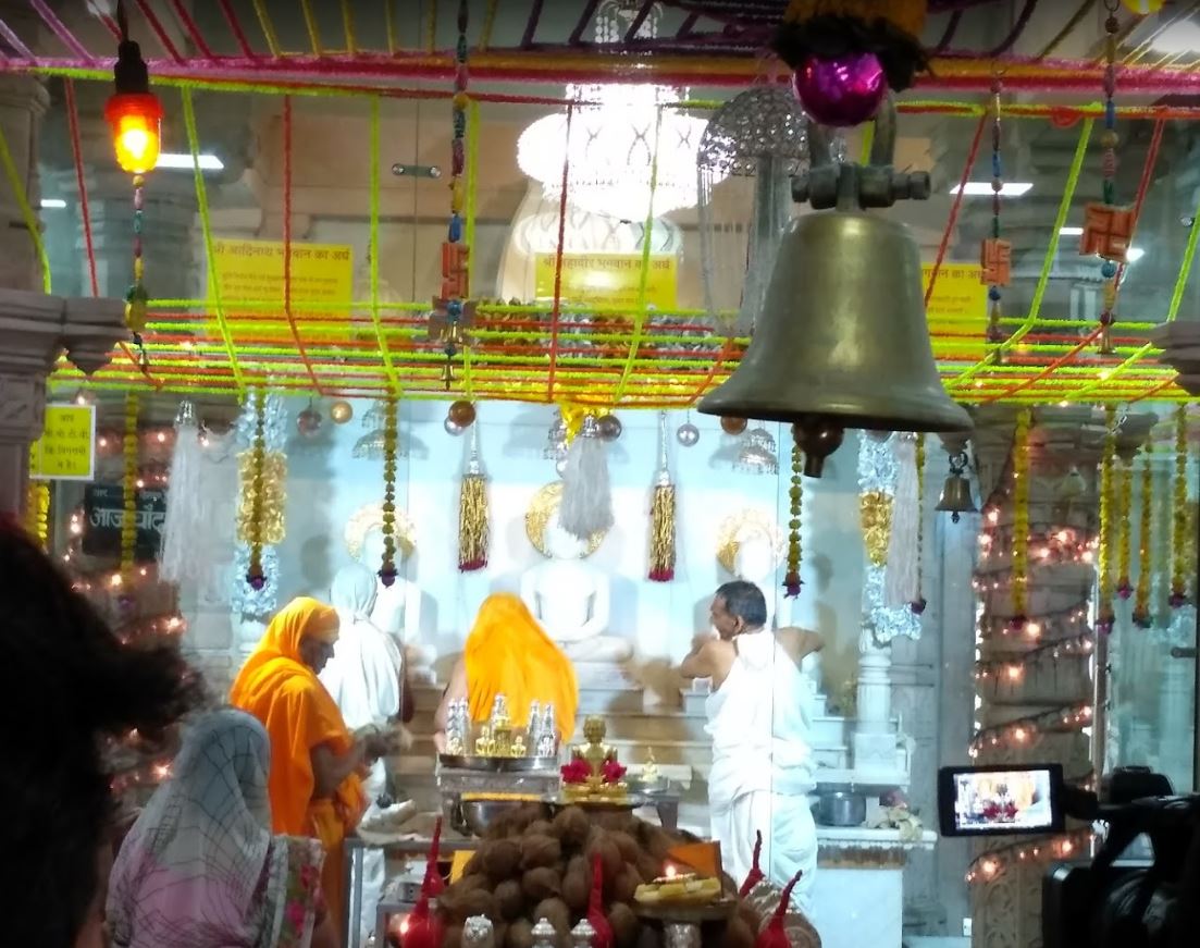 Shri 1008 Bhagwan Mahaveer Digamber Jain Mandir, Saki Vihar Road, Sakinaka, Andheri East, Mumbai (Maharashtra) image 4