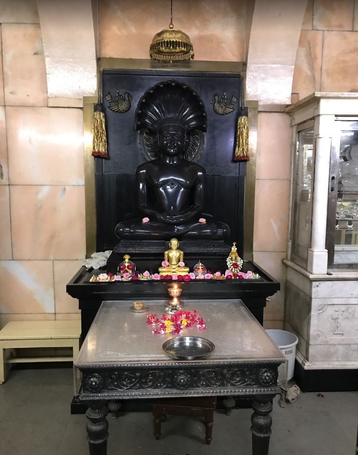 Shri 1008 Parshvnath Digamber Jain Mandir, Kalbadevi, Mumbai (Maharashtra) image 3