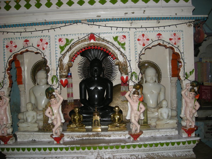 Shri Parshvnath Digamber Sengan Jain Mandir, Pusad, District-Yavatmal (Maharashtra) image 2