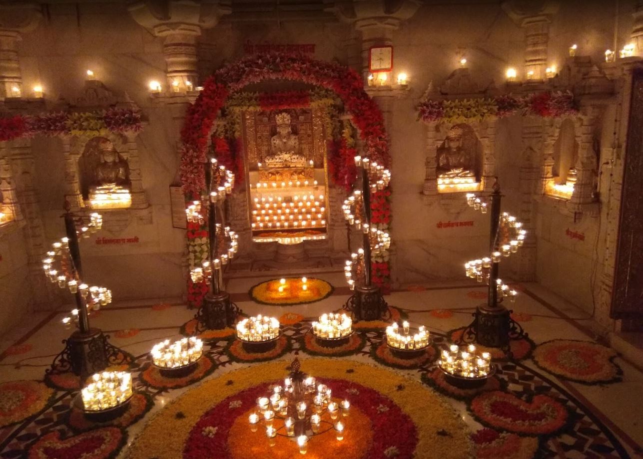 Shri Shwetamber Jain Temple, Vatan Nagar, Talegaon Dabhade, District-Pune (Maharashtra) image 2
