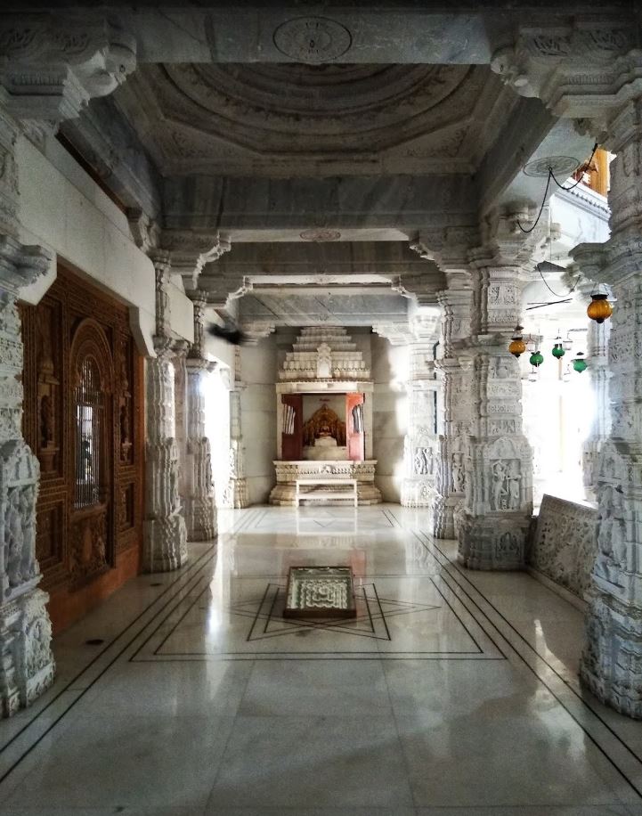 Smruti Mandir Jain Derasar, Ram Nagar, Sabarmati, Ahmedabad (Gujarat) image 5