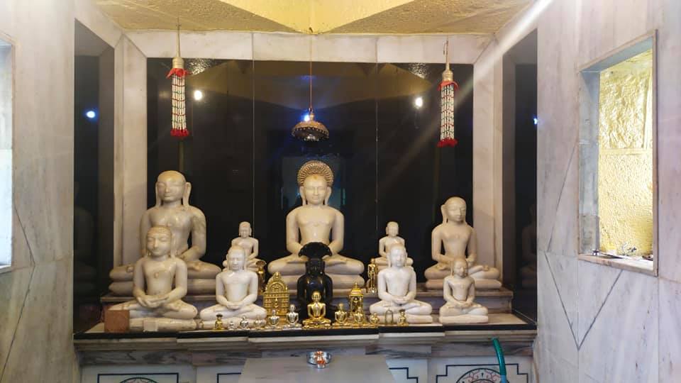 Shri Neminath Digamber Jain Mandir,  Palasdeo, District-Pune (Maharashtra) image 1