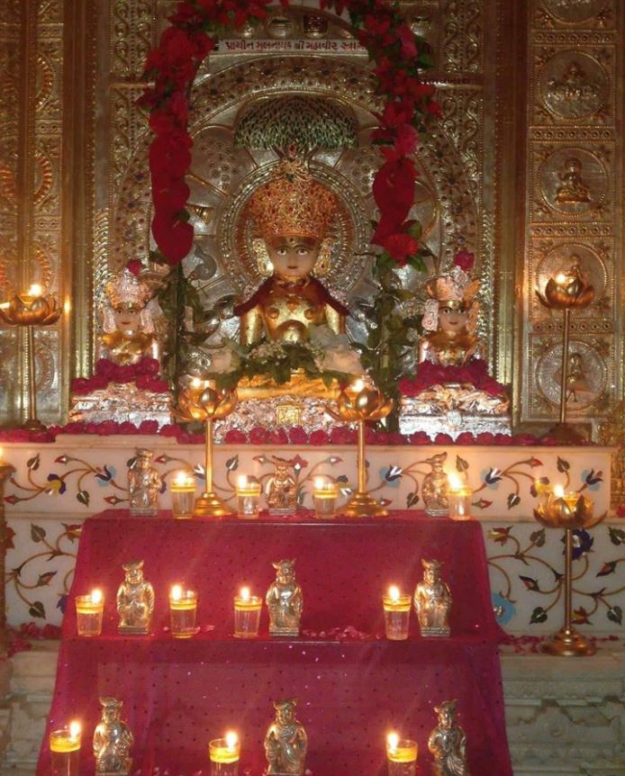 Shri Shantinath Shwetamber Jain Derasar, Bora Bazar Street, Fort, Mumbai (Maharashtra) image 9