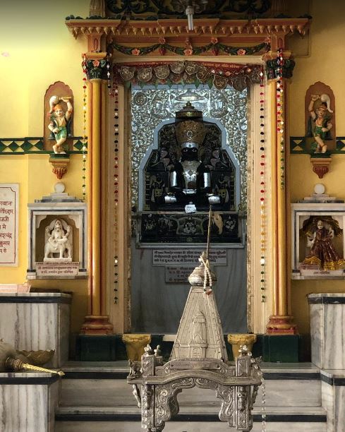Shri Ajitnath Jain Shwetamber Mandir,  Bhaji Mandi, Itwari, District-Nagpur (Maharashtra) image 2