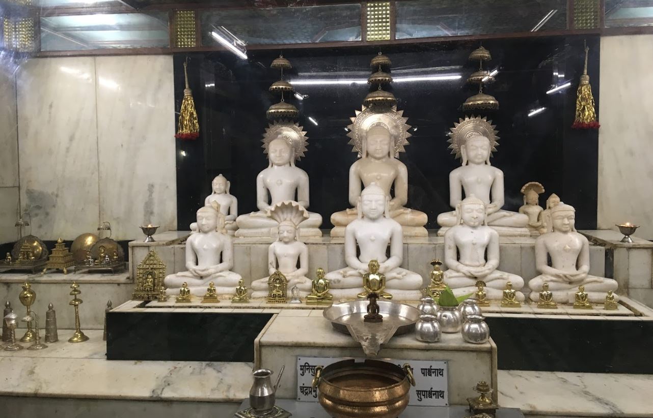 Shri Chandraprabhu Maharaj Digamber  Jain Mandir, Guruwar Peth, Pune (Maharashtra) image 5