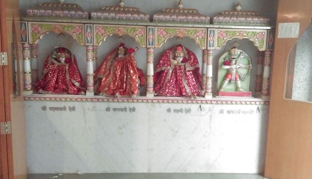 Shri Achalgach Sambhavnath Jain Derasar, Shaniwar Peth, Pune (Maharashtra) image 5