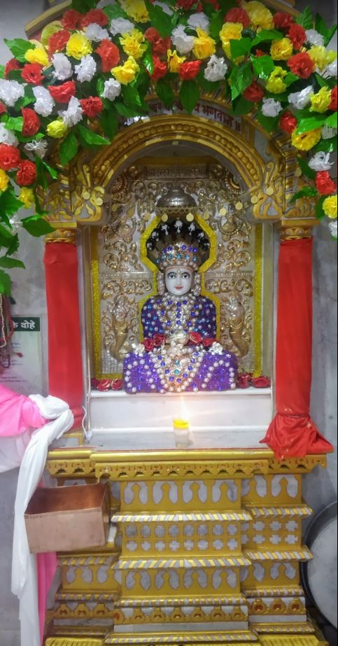 Shri Shitalnath Bhagwan Shwetamber Jain Mandir, Balaji Nagar, Pune (Maharashtra) image 2