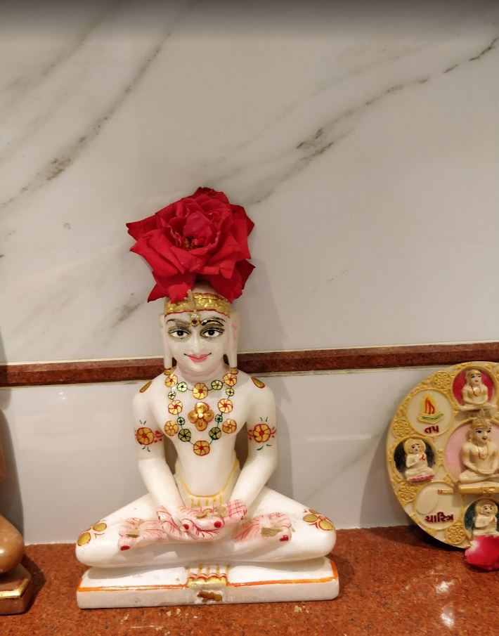Shri Shantinath Jain Shwetamber Mandir, Mahatama Phule Peth, Shantinagar Society, Pune (Maharashtra) image 2