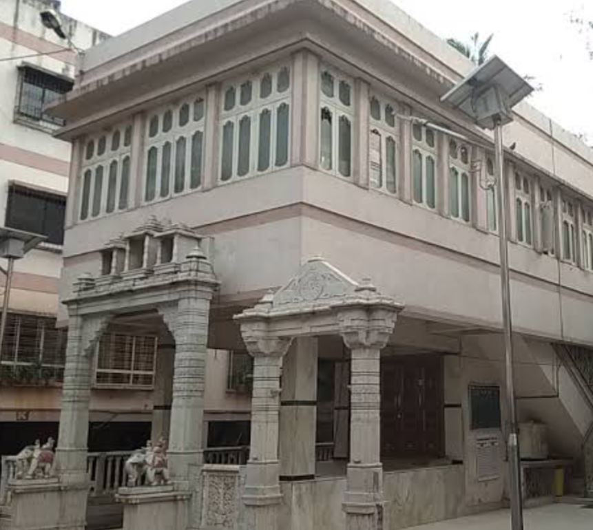 Shri Neminath Bhagwan Jain Swetambar Mandir, Kalyan Society, Shankar Sheth Road,  Pune (Maharashtra) image 1