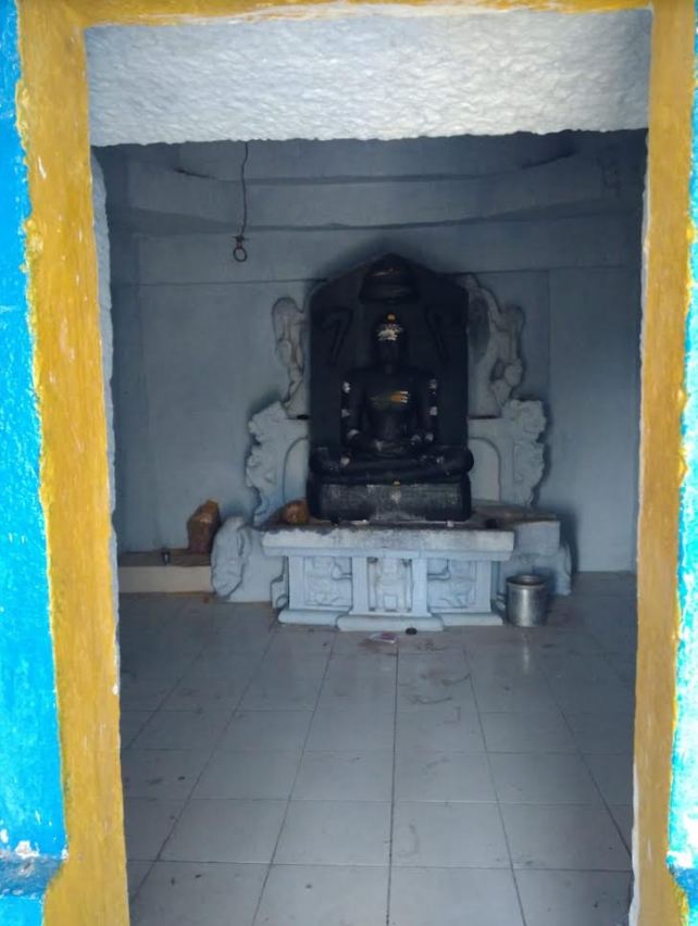 Shri Padamprabh Tirthankar Digambar Jinalaya, Kammarachedu Village, District-Kurnool (Andhra Pradesh) image 3
