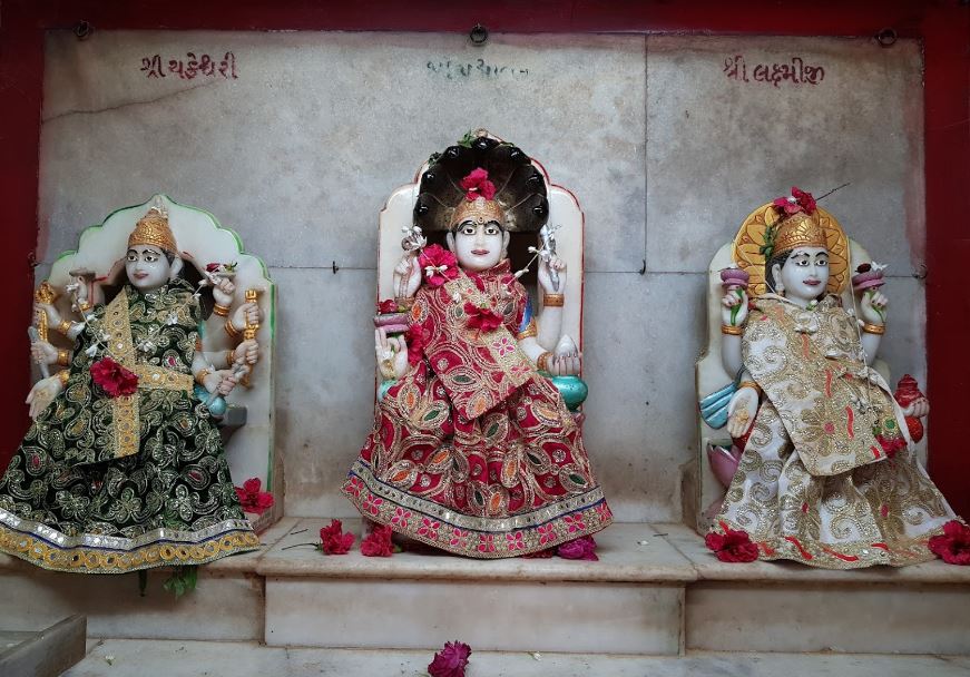 Shri Munisuvrat Swami Jain Derasar, Kandivali West, Mumbai (Maharashtra) image 5
