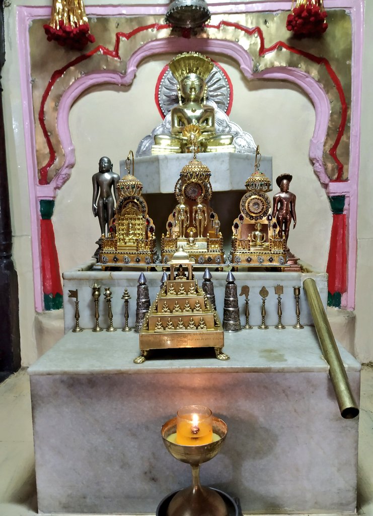 Shri Parshvnath Bhagwan Digamber Jain Mandir, Ganj Peth, Pune (Maharashtra) thumbnail 5