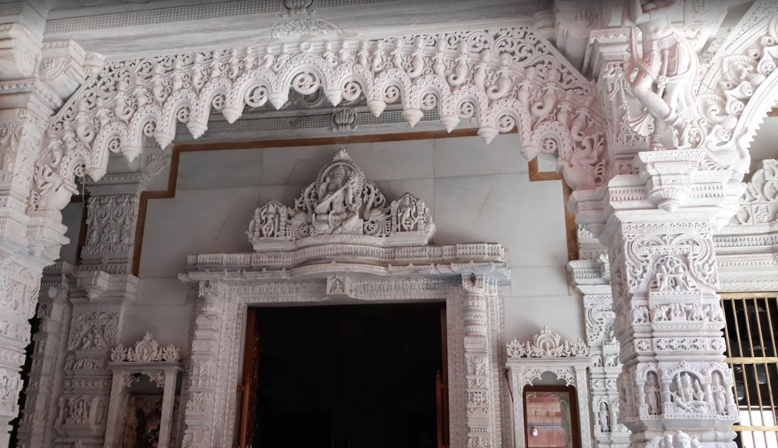 Shri Jagvallabh Parshvnath Jain Derasar, Nishapole, Kalupur, Ahmedabad (Gujarat) image 3