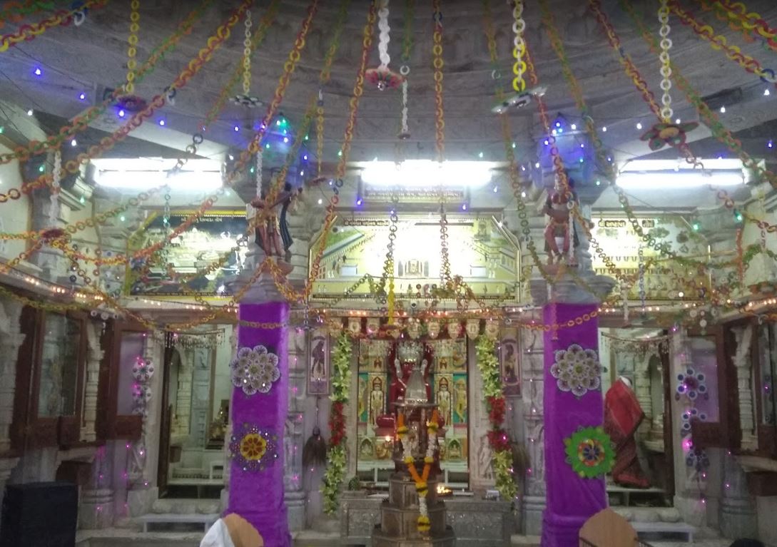 Shri Ratna Chintamani Parshvnath Shwetamber Jain Dersar, Jivdaya Lane, Ghatkopar West, District-Mumbai Suburban (Maharashtra) image 1