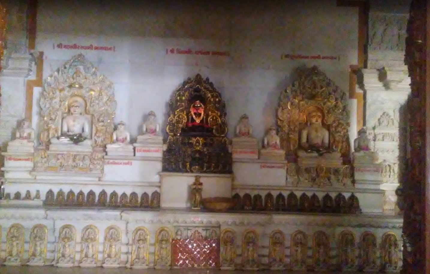 Shri Jagvallabh Parshvnath Jain Derasar, Nishapole, Kalupur, Ahmedabad (Gujarat) image 7