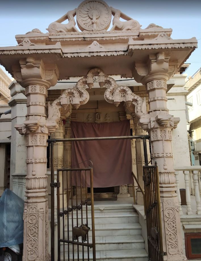 Shri Shantinath Jain Derasar, Shantinath ni Pole, Kalupur, Ahmedabad (Gujarat) image 2