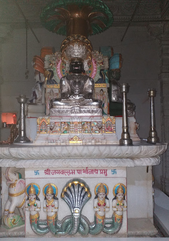 Shri Shankeshwar Parshvnath Jain Shwetamber Mandir, Rajarampuri, Kolhapur (Maharashtra) image 3