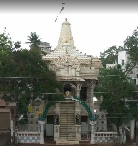 Shri Vasupujya Bhagwan Jain Shwetamber Moortipujak Mandir, Ichalkaranji, District - Kolhapur (Maharashtra) image 2