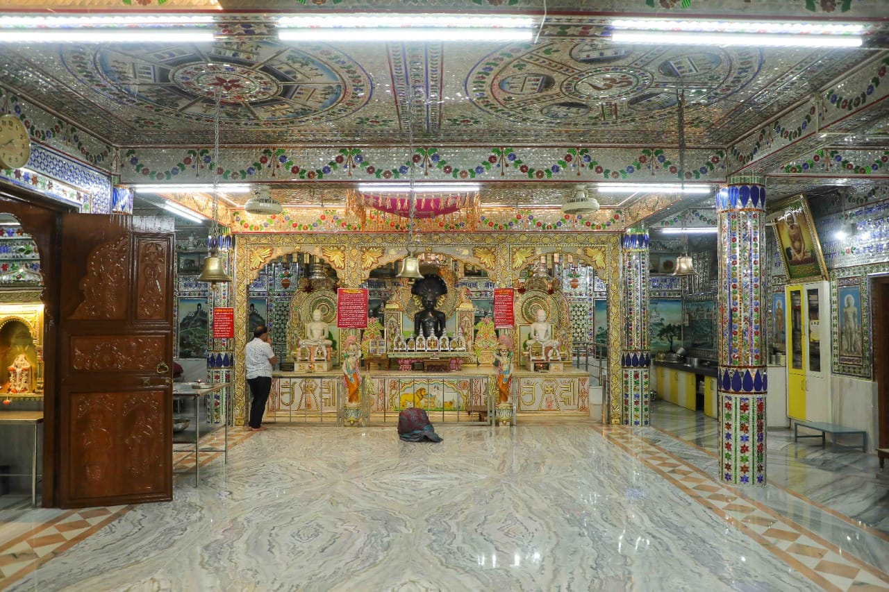 Shri 1008 Parshvnath Digamber Jain Mandir, Kagwade Mala, Ichalkaranji, District - Kolhapur (Maharashtra) image 12